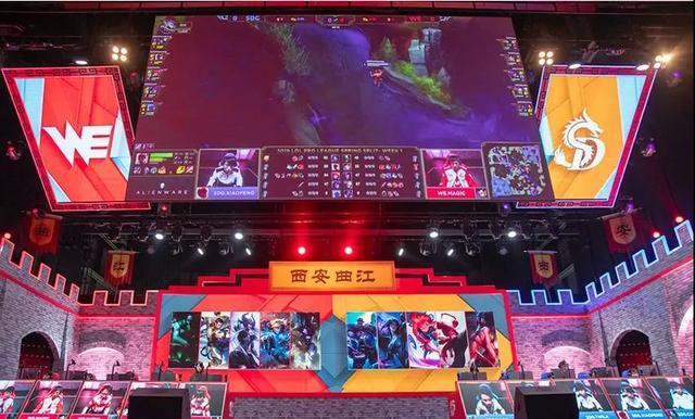 此精彩的表 此精彩的表