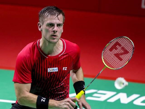 曾在几次比 曾在几次比