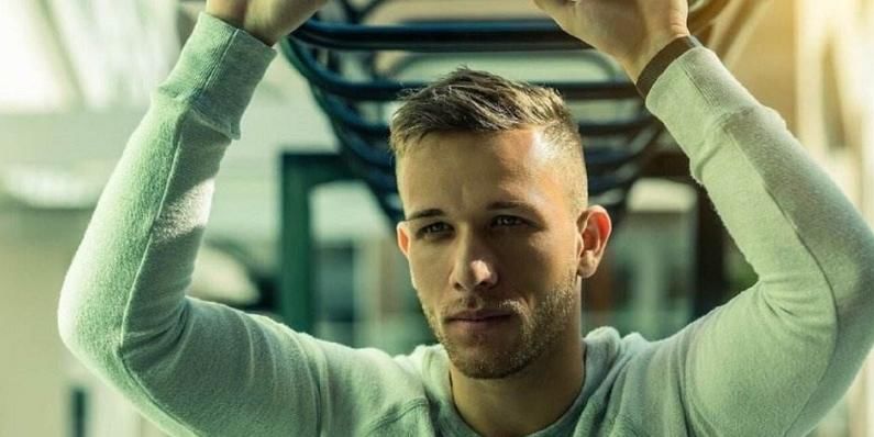 还是在防守 还是在防守