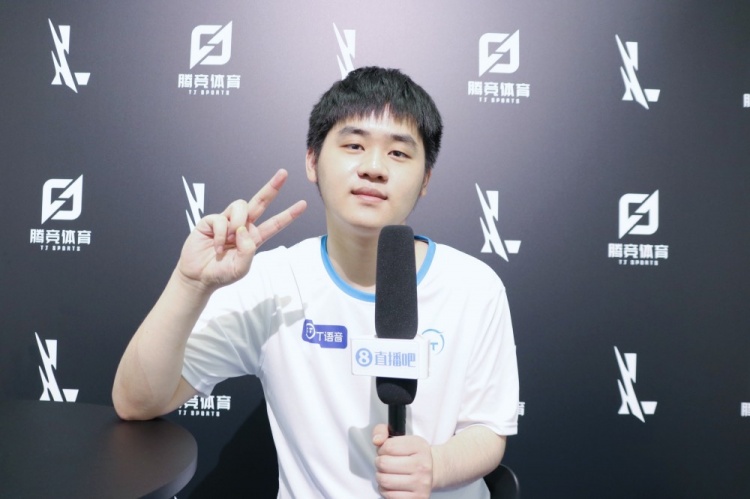 对罗克的兴 对罗克的兴