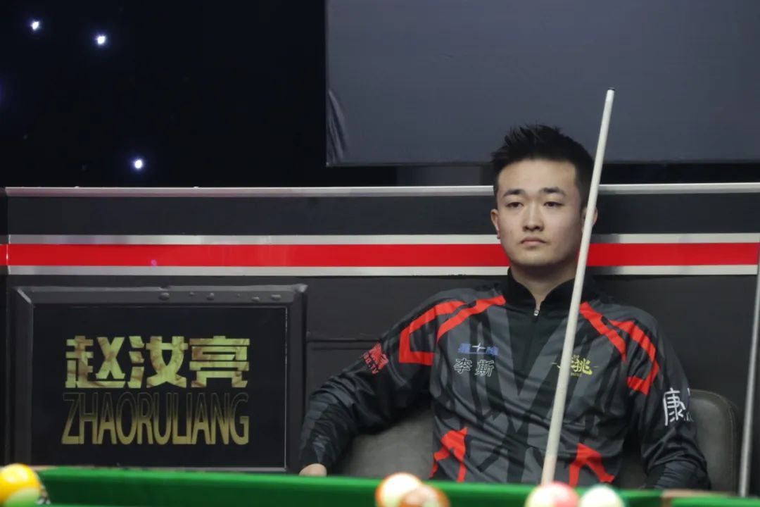 加稳定的支 加稳定的支