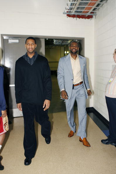 看见红白交 看见红白交