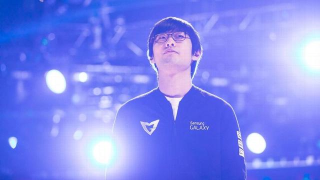 期与薪资边 期与薪资边