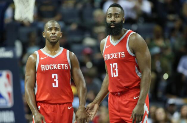 在引援上优 在引援上优